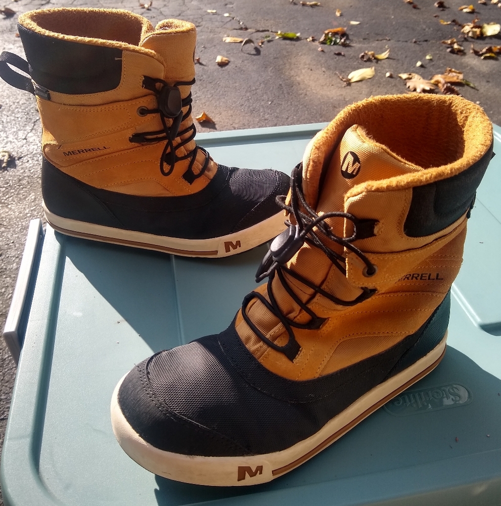 Merrell Kid's Black and Tan Winter Boots